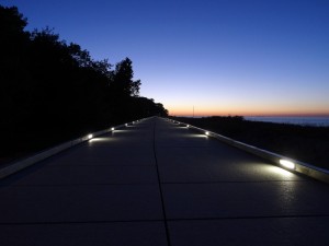 Neue Promenade: Nachts als Landebahn nutzbar.